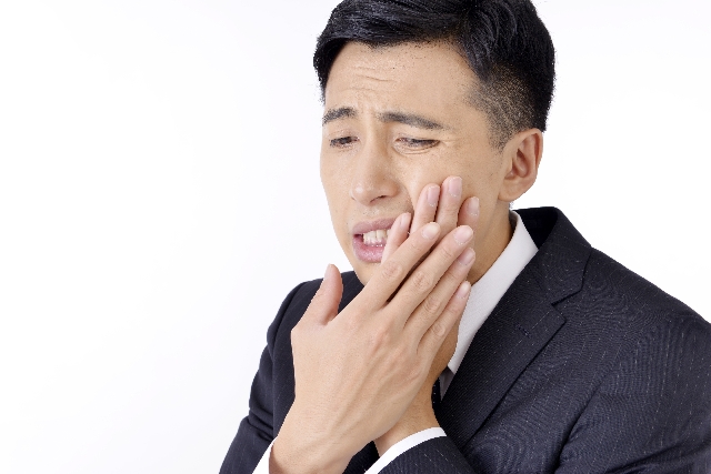 親知らずの抜歯・中野区・まさみデンタルクリニック